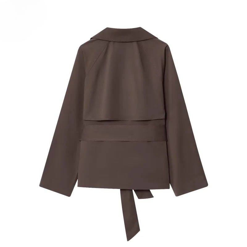 Freya | Elegant kåpe med slag og belte